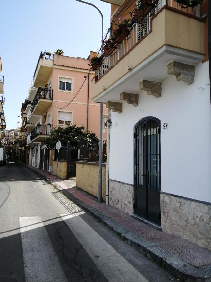 Marvin'S Home Giardini Naxos Εξωτερικό φωτογραφία